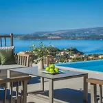 Echos * Argostoli (Kefalonia)