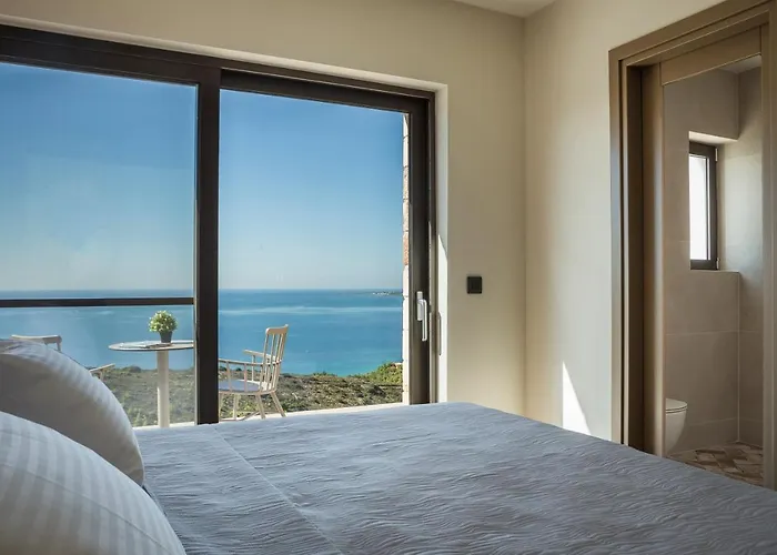 Echos アルゴストリオン