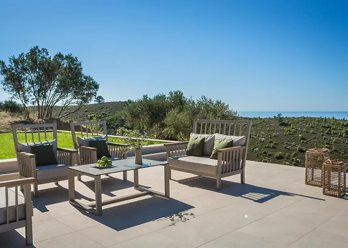 ヴィラ Echos アルゴストリオン