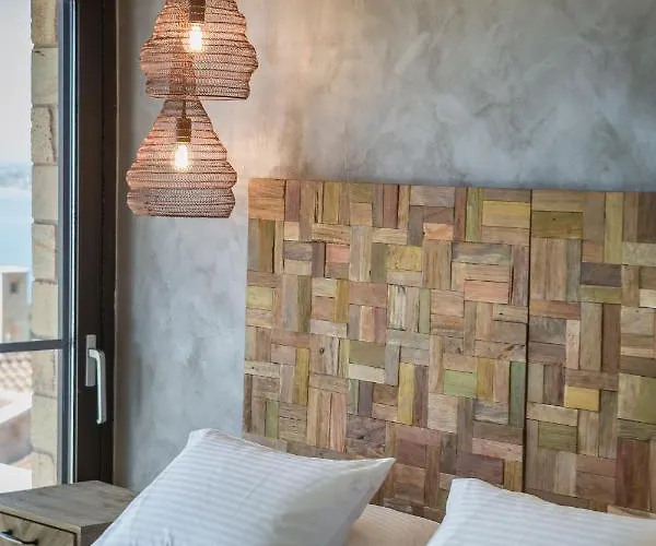 Echos ヴィラ アルゴストリオン