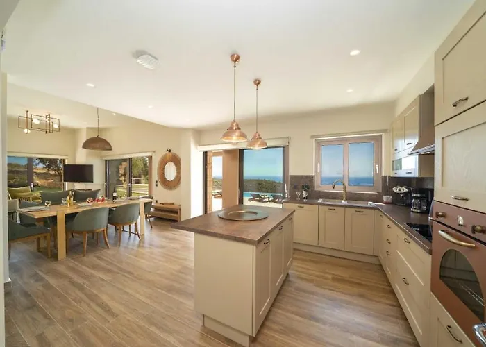 Echos アルゴストリオン