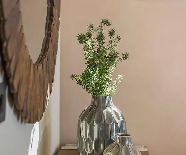 Echos 아르고스톨리온